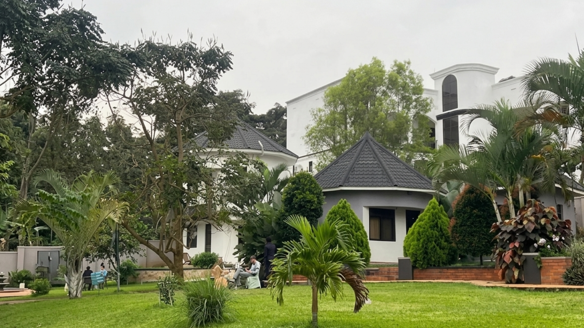 Seyeya
Residence